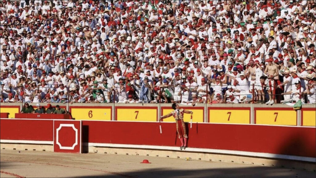 pamplona bullfighting